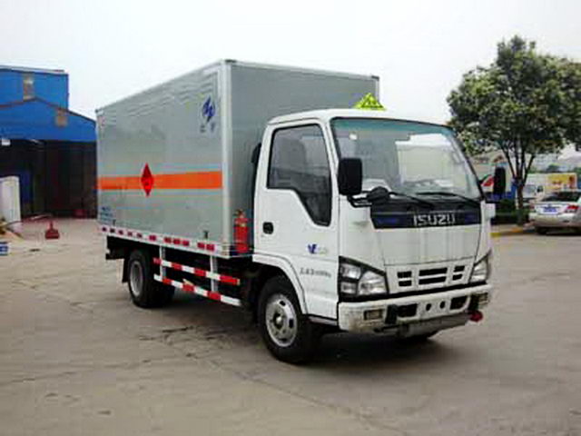 紅宇牌HYJ5040XQYA1爆破器材運輸車