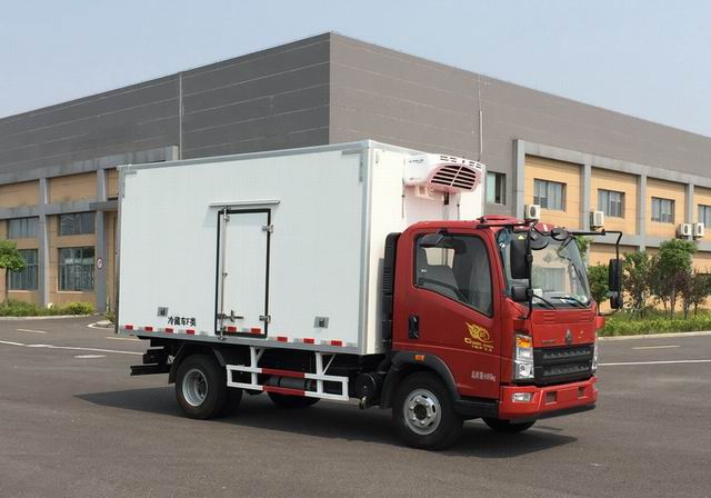 豪沃ZZ5047XLCF341BD145  冷藏車